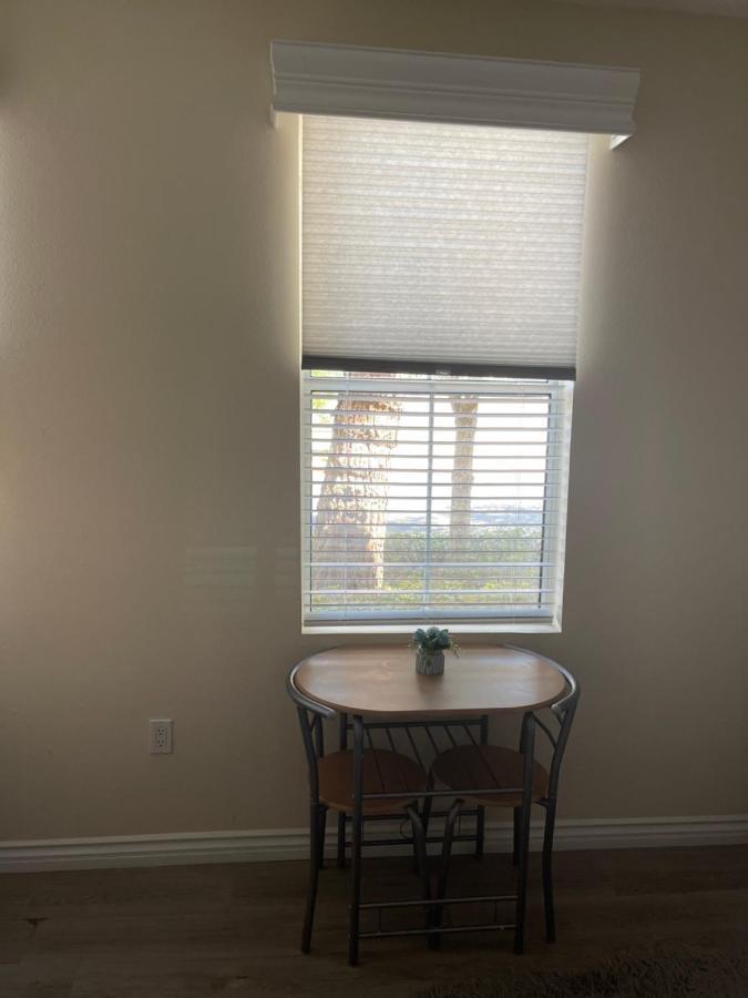 Resort Like Stay At A Cozy Relaxing Private Room Near Uci Irvine Exterior photo